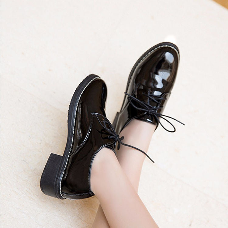 Lace-up Oxford Shoes