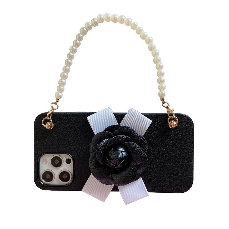 Flower Faux Pearl Chain Phone Case