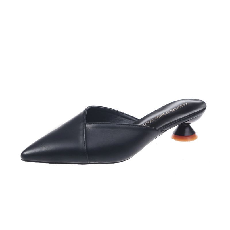 Pointed Kitten Heel Mules