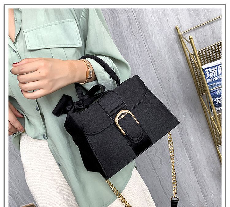 Flap Crossbody Bag Chain