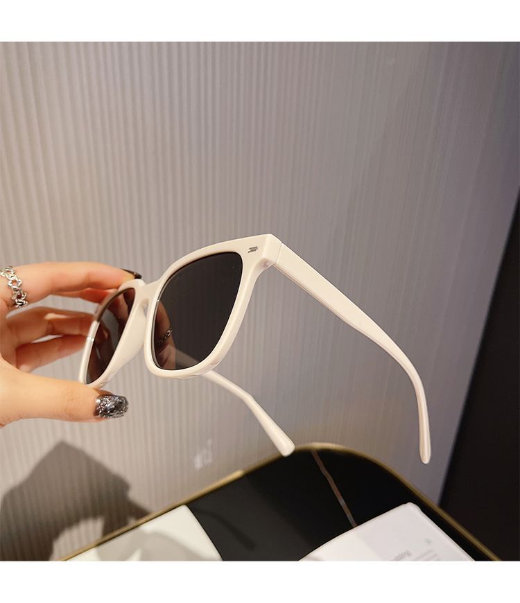 Square Resin Sunglasses