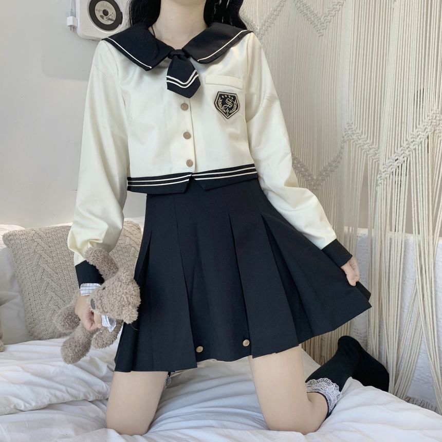 Sailor Collar Shirt  / Pleated Skirt