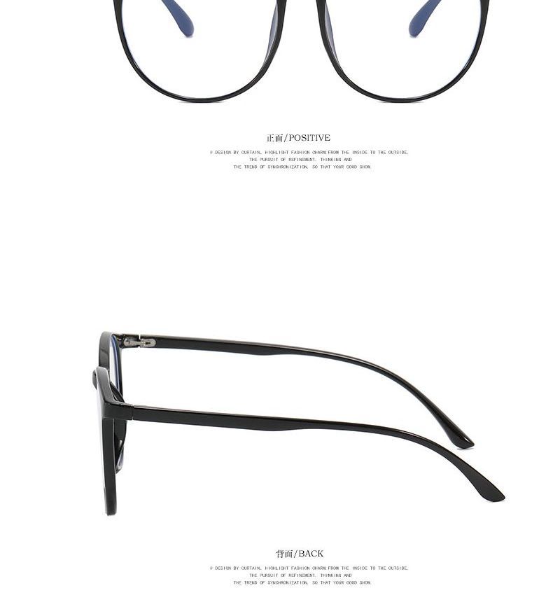 Light Glasses Filtering Blue