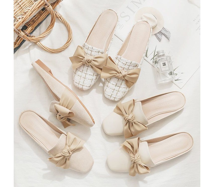 Flat Twisted Loafer Mules