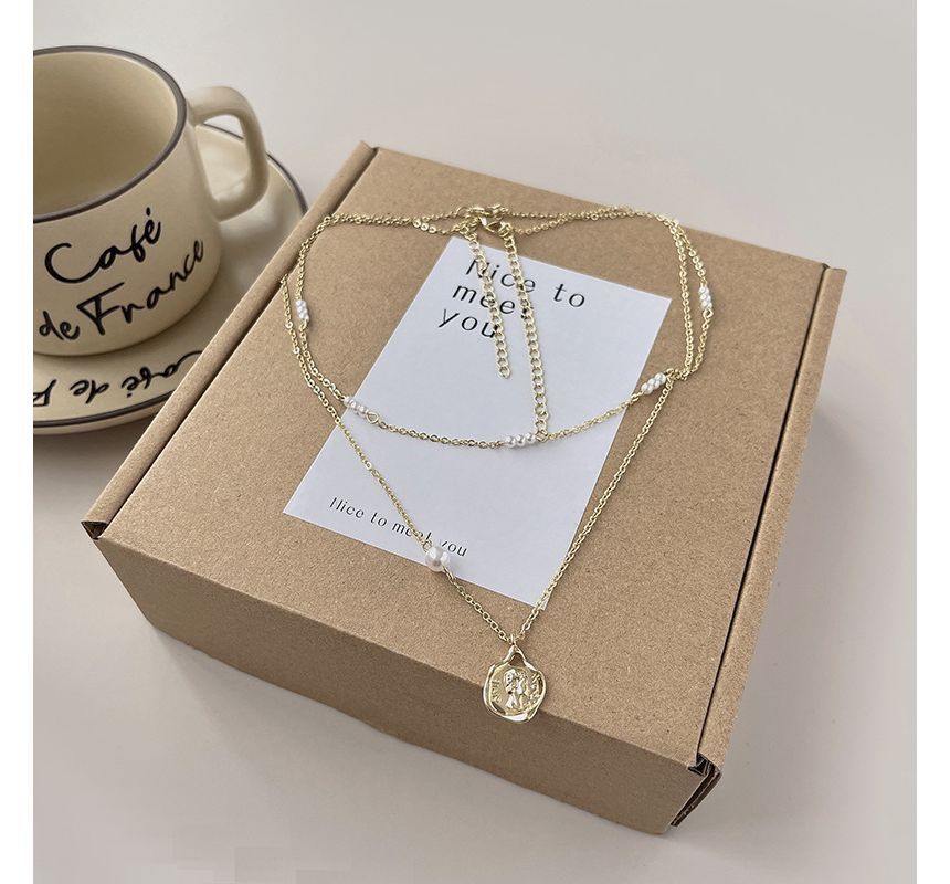 Pearl Faux Floral Necklace