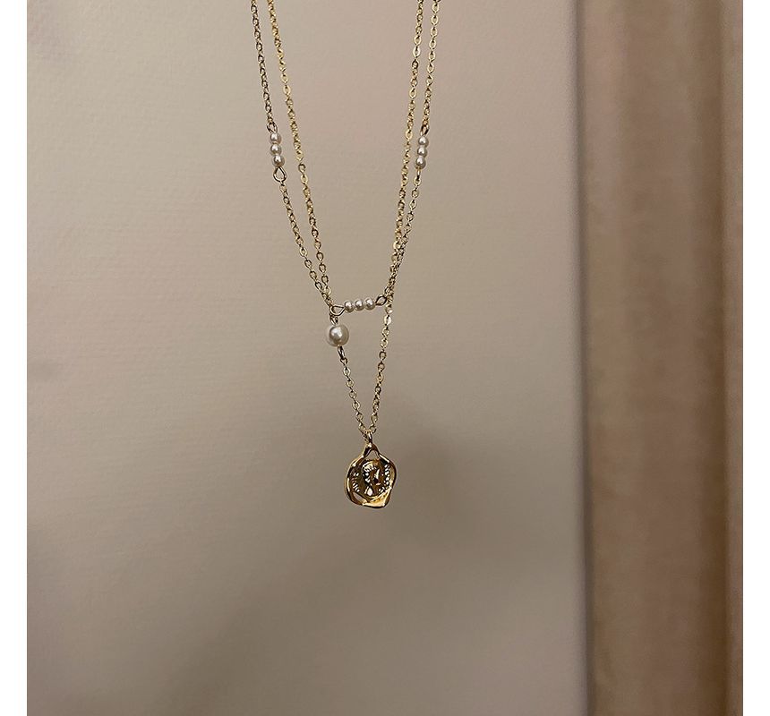 Pearl Faux Floral Necklace