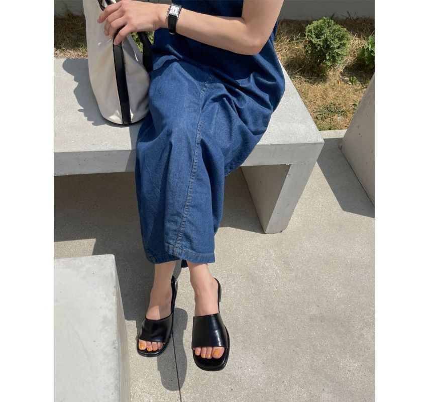 Sleeveless Denim Midi Dress