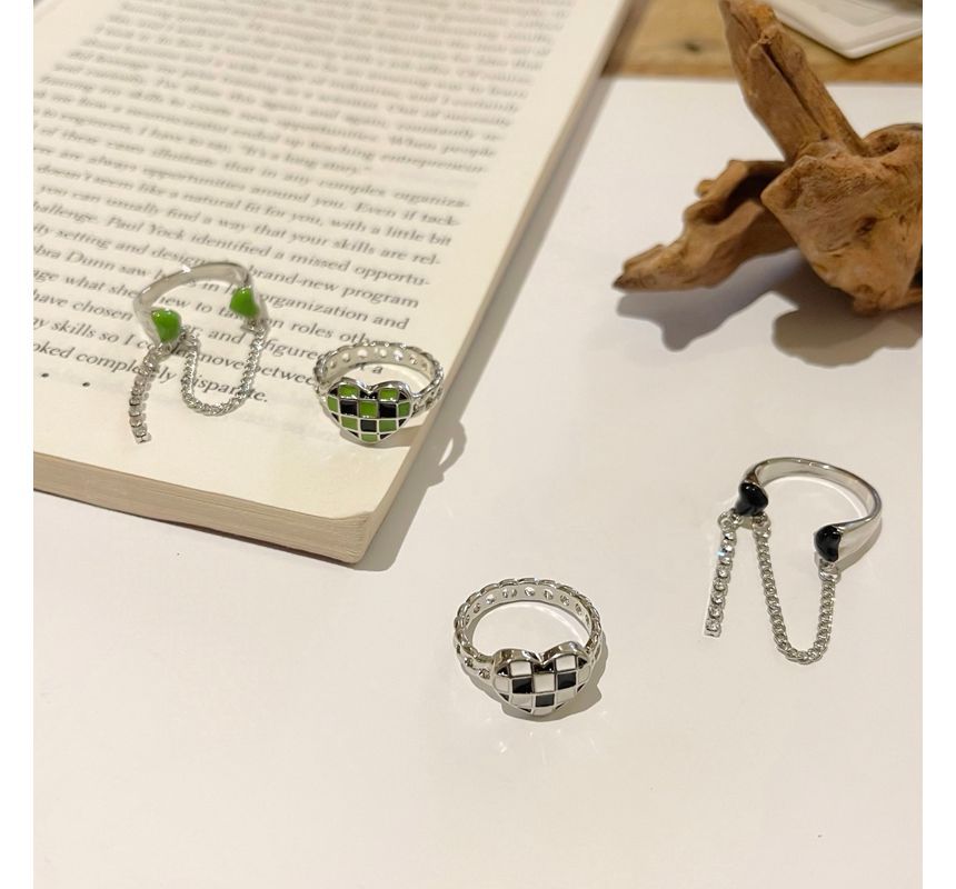 Ring Checker Open Heart Chained Double