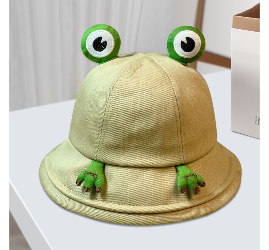 Hat Bucket Detail Frog