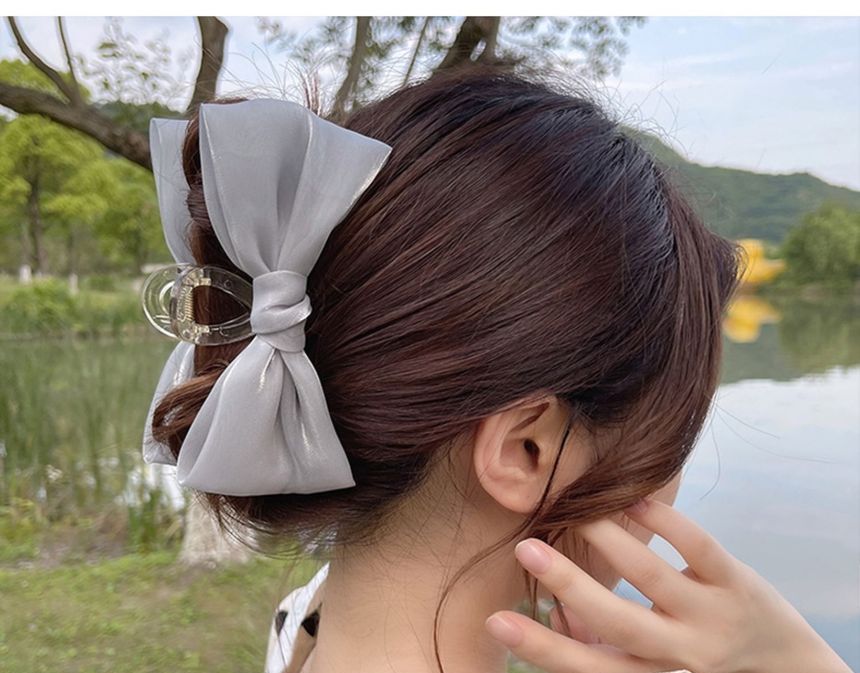 Mesh Bow Hair Claw