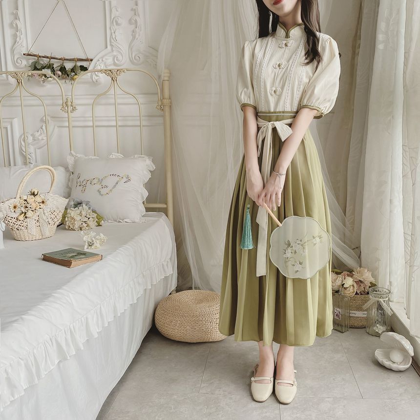 Set: Short-Sleeve Mandarin Collar Blouse + Pleated Midi A-Line Skirt