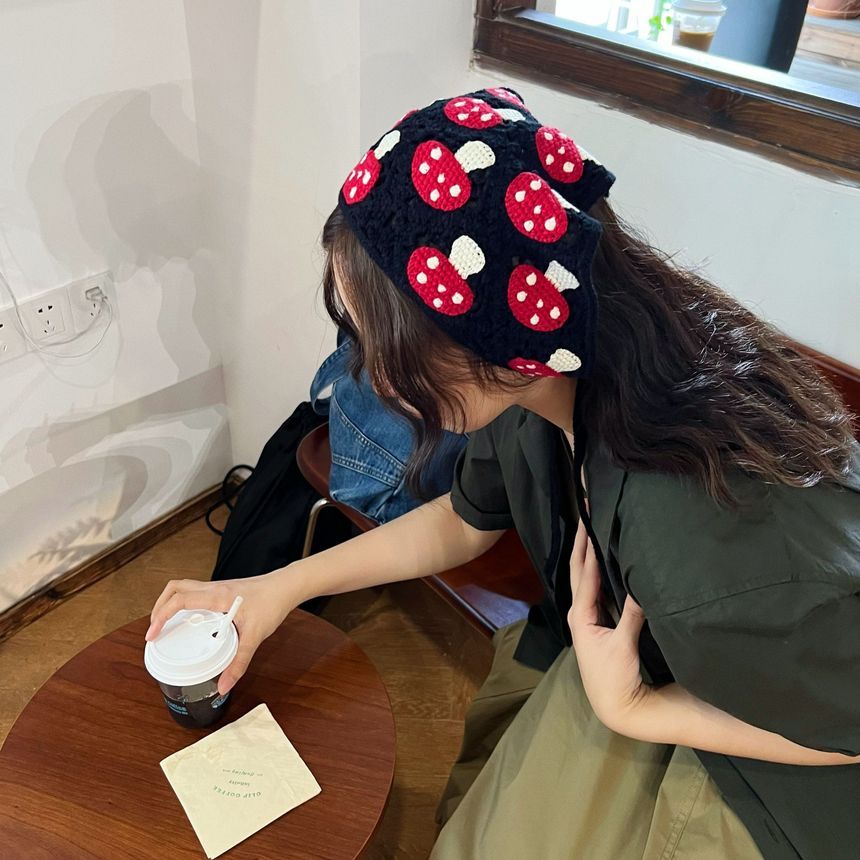 Bandana Mushroom Knit Head