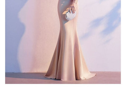 Long-Sleeve V-Neck Lace Mermaid Evening Gown