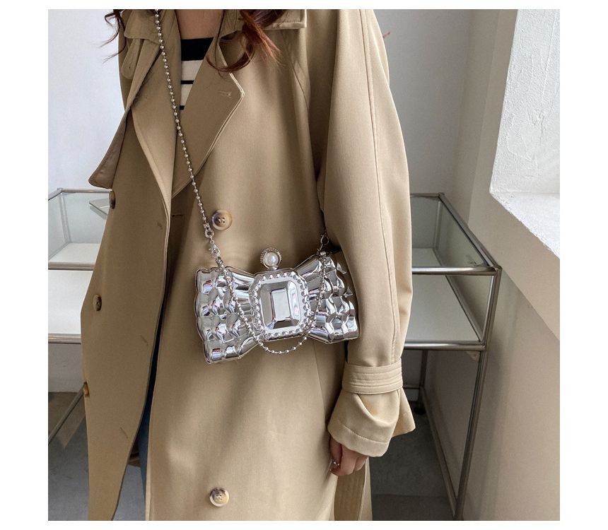 Chain Bow Crossbody Bag