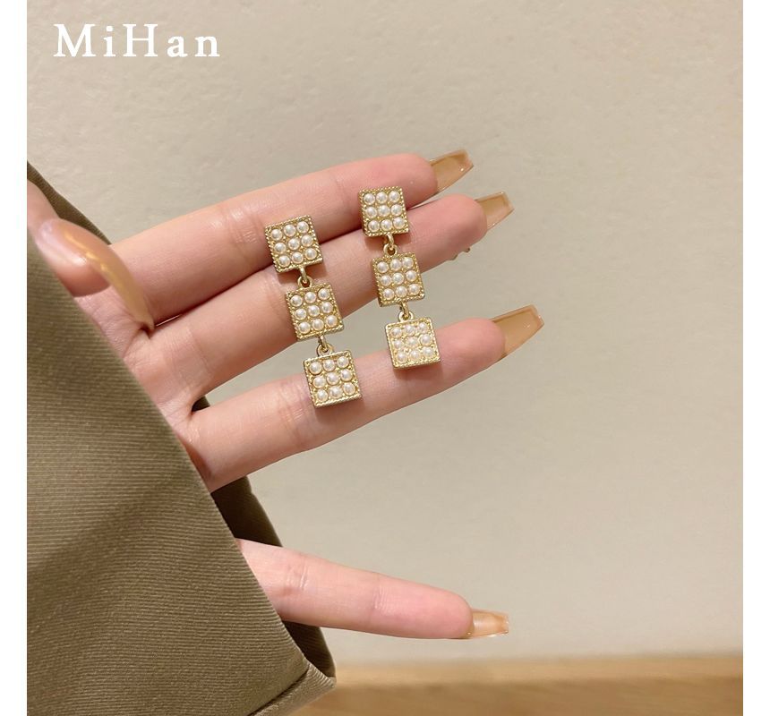 Pearl Alloy Faux Dangle Earring Square
