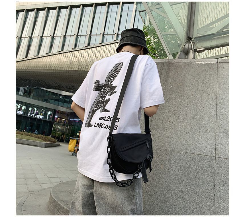 Messenger Bag Chained