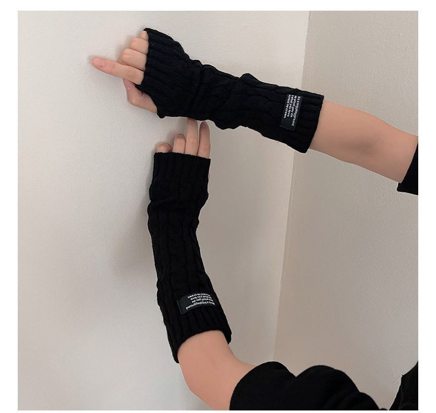 Lettering Knit Gloves