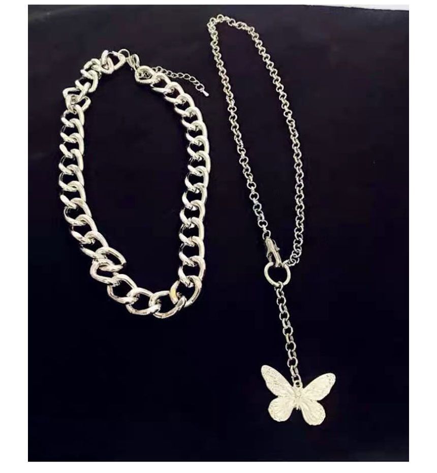 Set of 2: Butterfly Chain Necklace + Chunky Chain Necklace