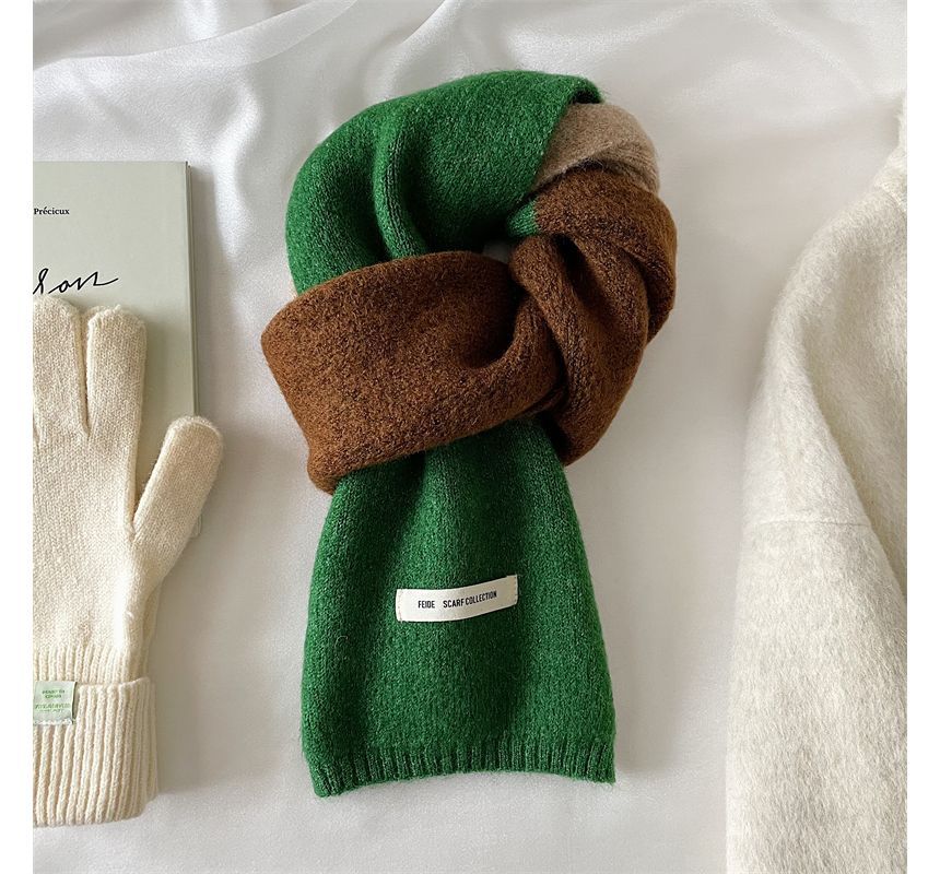 Applique Lettering Block Knit Scarf Color