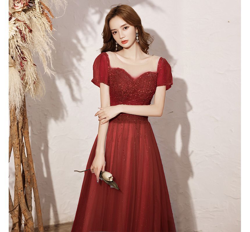 Short-Sleeve Mesh Evening Round A-Line Sequin Gown / Neck Cocktail Dress