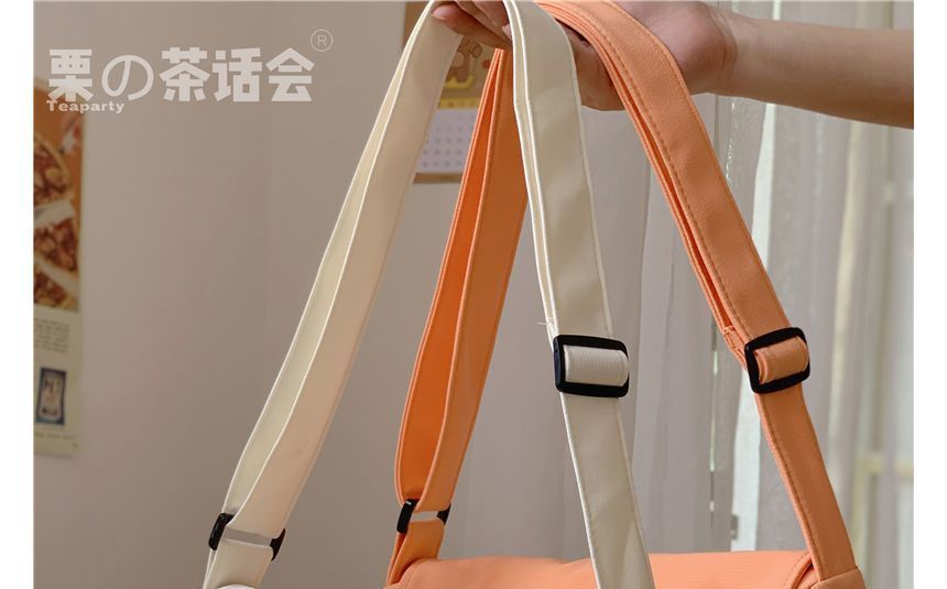 Plain Polyester Messenger Bag