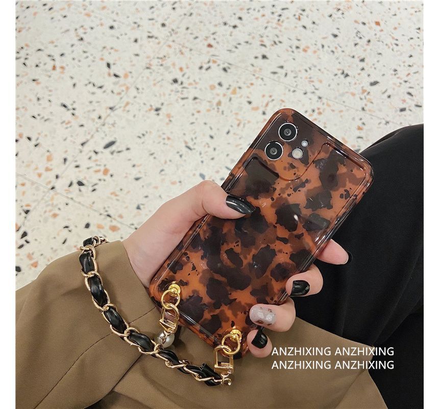 Chain Faux Leopard Pearl Phone Case Print