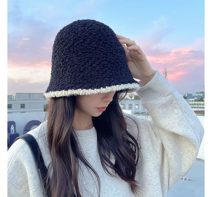 Faux Hat Shearling Contrast Trim Bucket