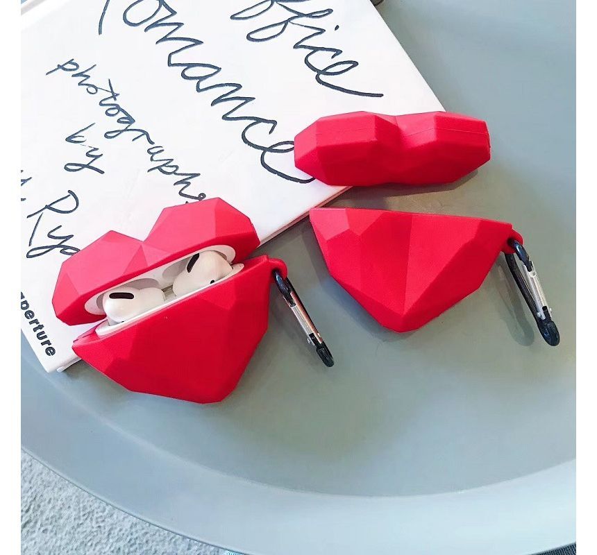 Low Poly Heart AirPods / Pro Earphone Case Skin