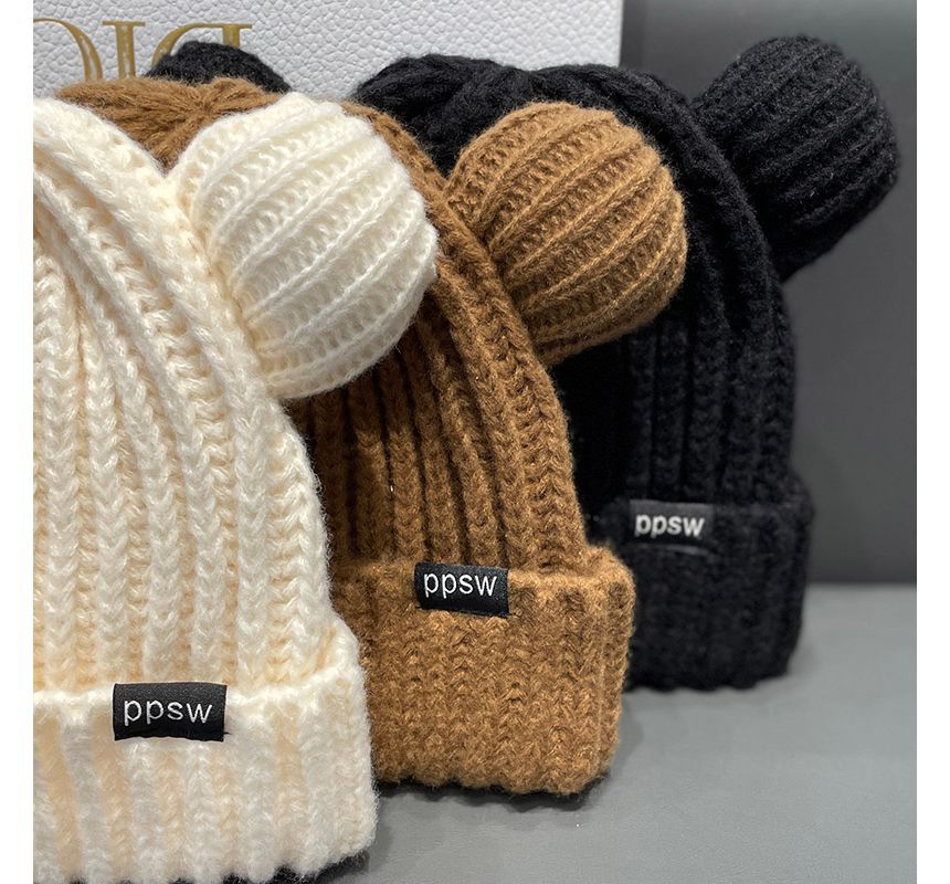 Bear Beanie Knit Ear