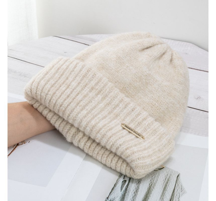 Beanie Knit Logo