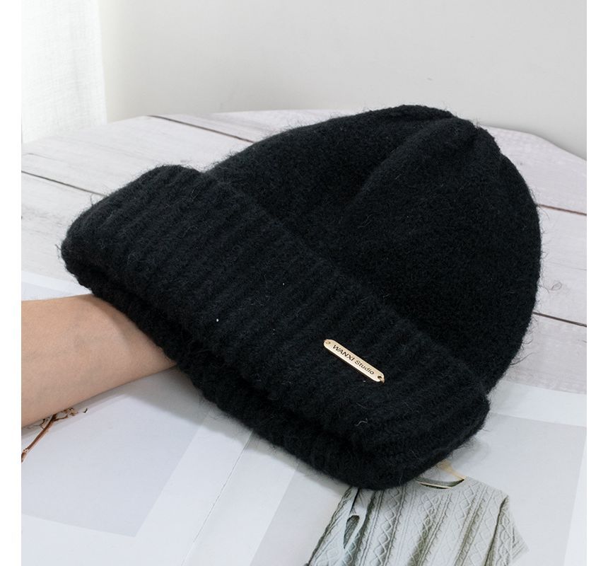 Beanie Knit Logo