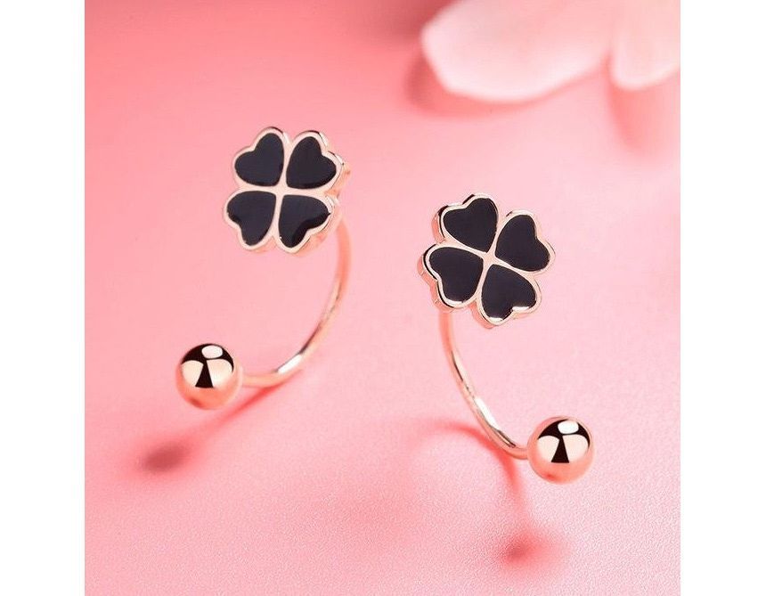 Clover Stud Earring