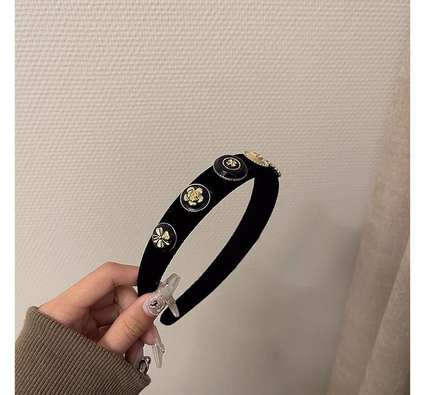 Headband Metallic Accent