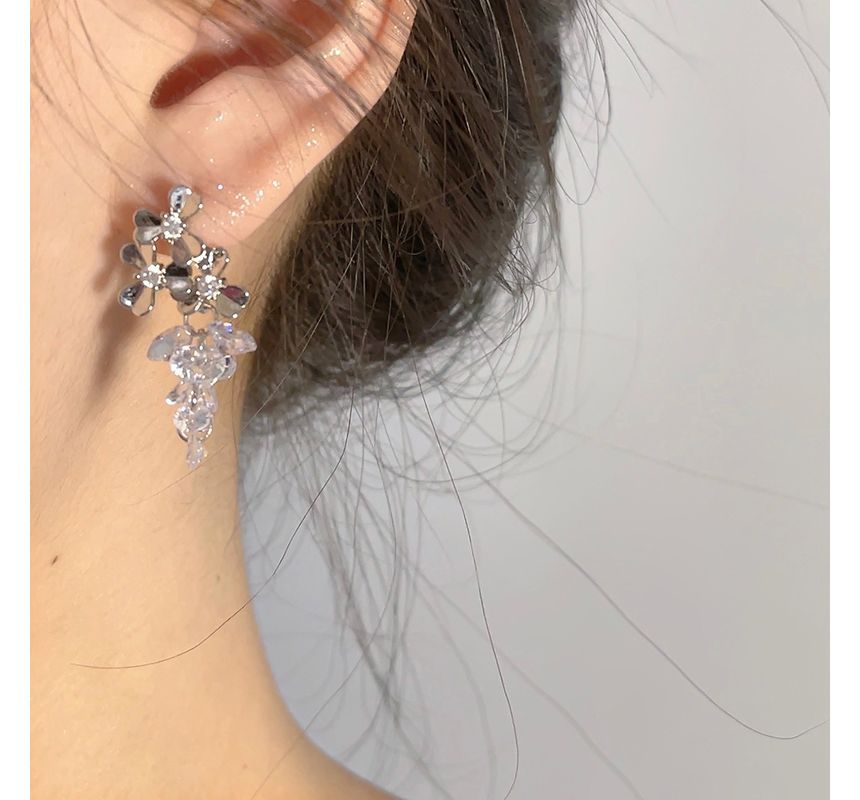 Grapes Faux Dangle Earring Crystal Alloy