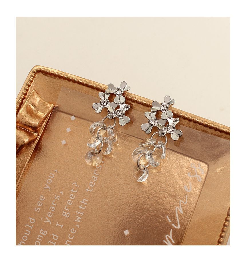 Grapes Faux Dangle Earring Crystal Alloy