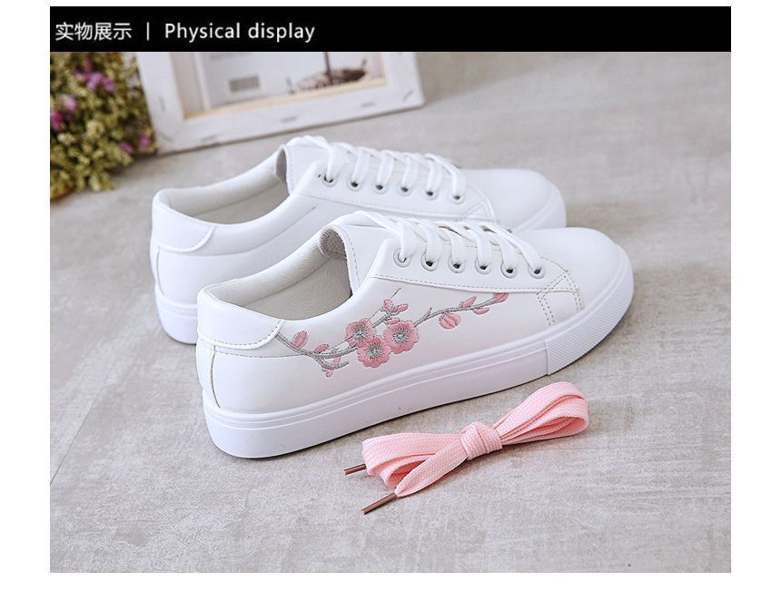 Floral Lace-Up Embroidered Sneakers