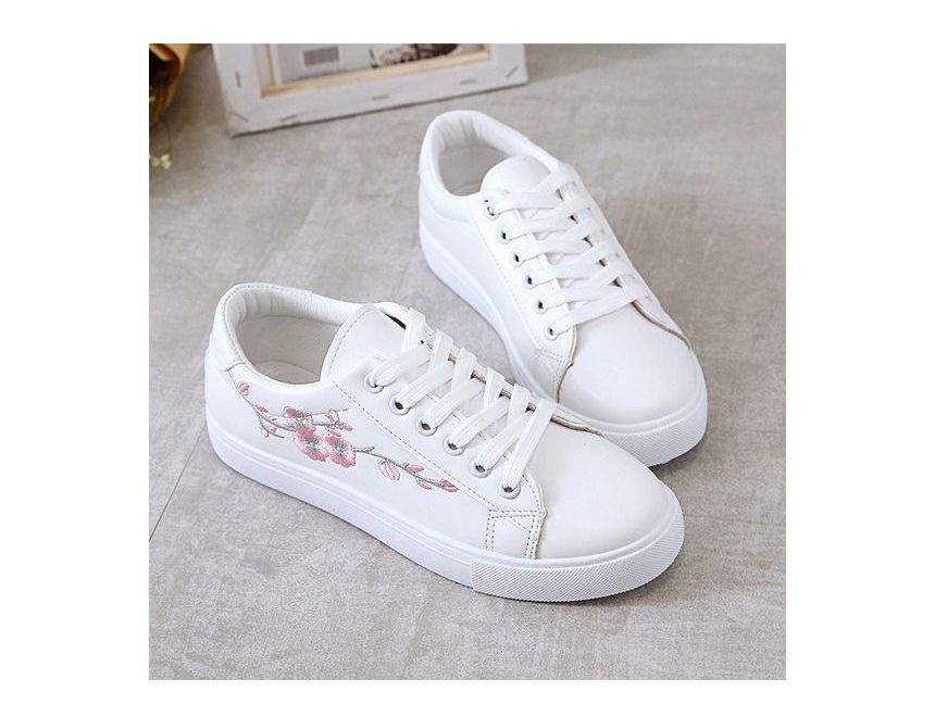 Floral Lace-Up Embroidered Sneakers