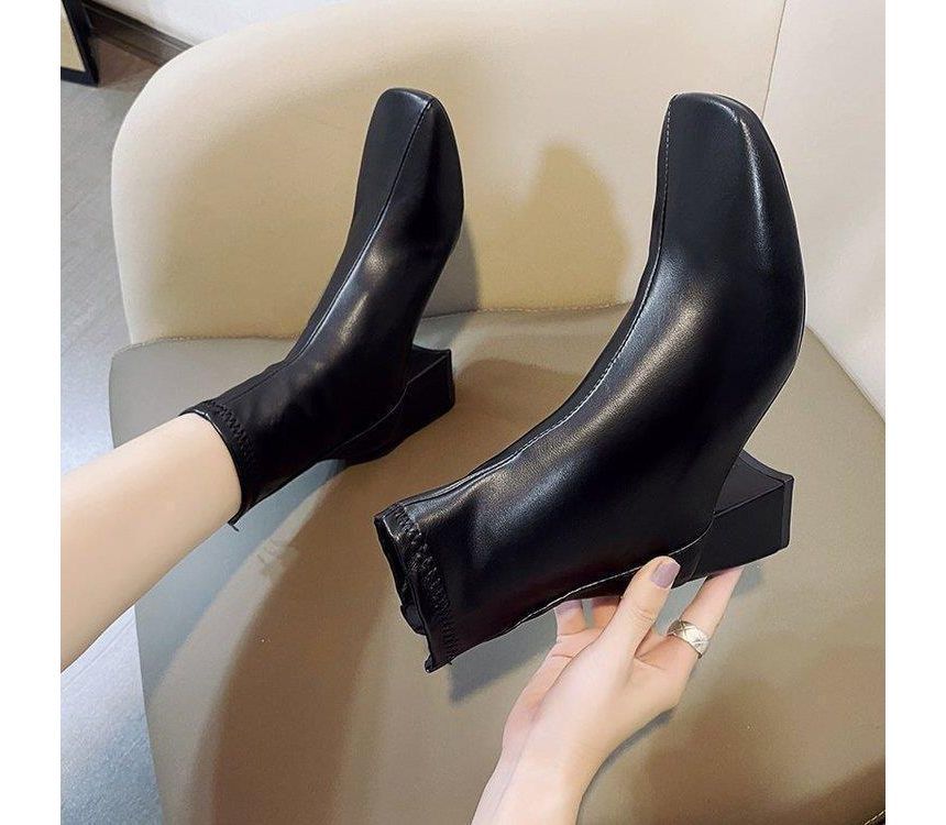 Chunky Short Boots Heel Plain