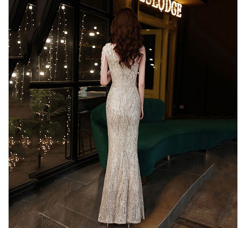 Sleeveless One-Shoulder Sequin Maxi Mermaid Evening Dress