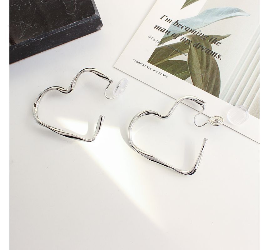 Hoop Clip-On Earring Heart /