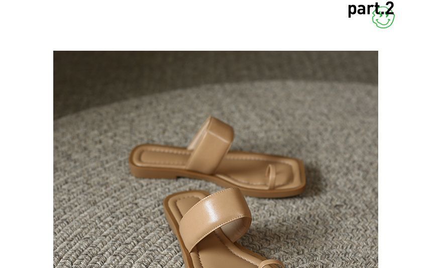 Loop Slide Flat Sandals Toe