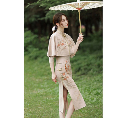 Set: 3/4-Sleeve Floral Midi Qipao + Capelet