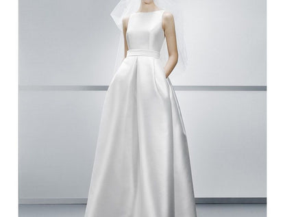 Sleeveless Boat Neck Plain Satin A-Line Wedding Gown