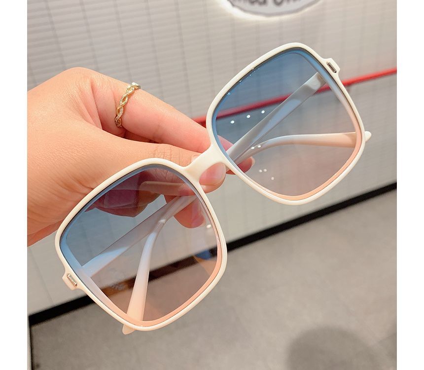 Square Sunglasses Gradient