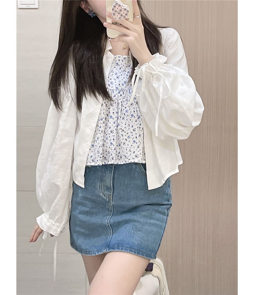 Puff-Sleeve Plain Light Jacket / Floral Flowy Camisole Top