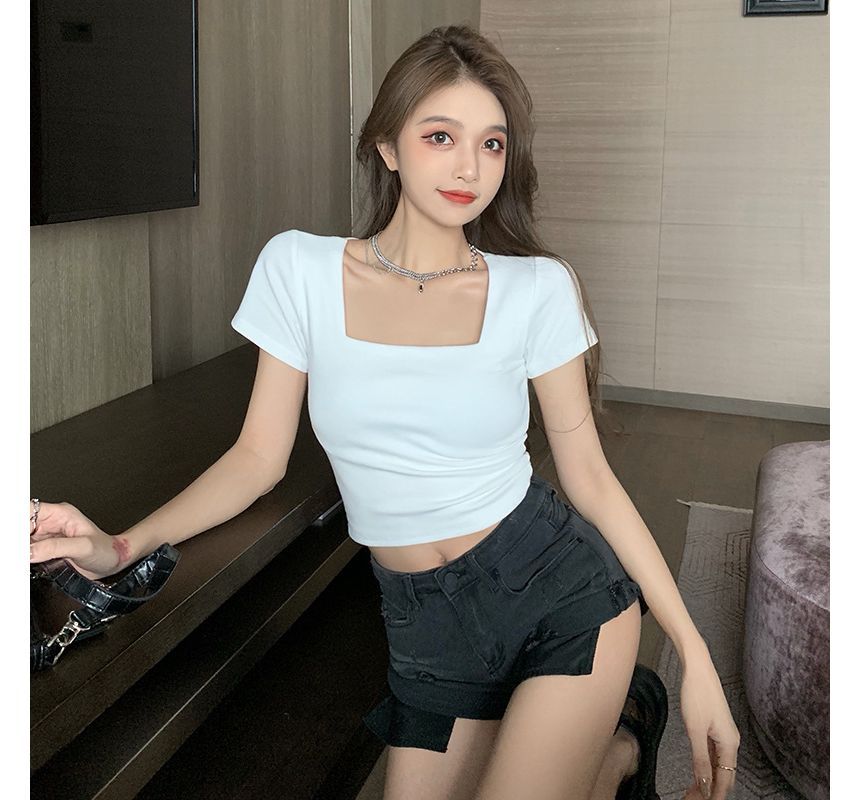 (Various Square-Neck Plain Crop Designs) T-Shirt