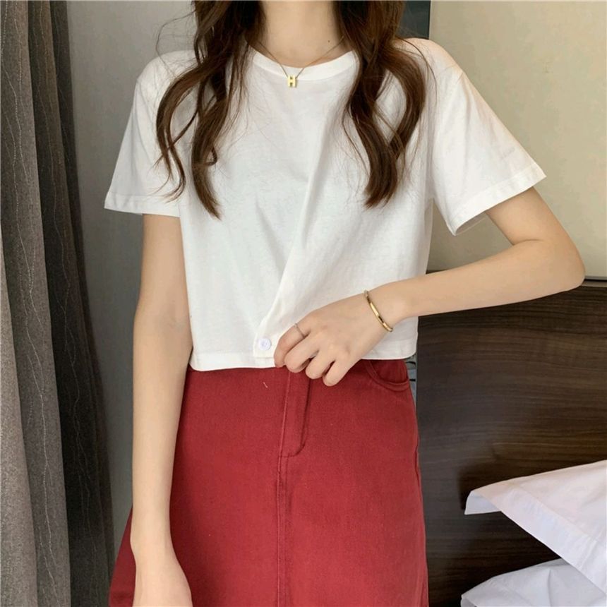 Neck Short-Sleeve Plain Buttoned Round Tee