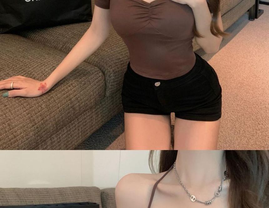 Short-Sleeve Plain Slim-Fit Halter Top