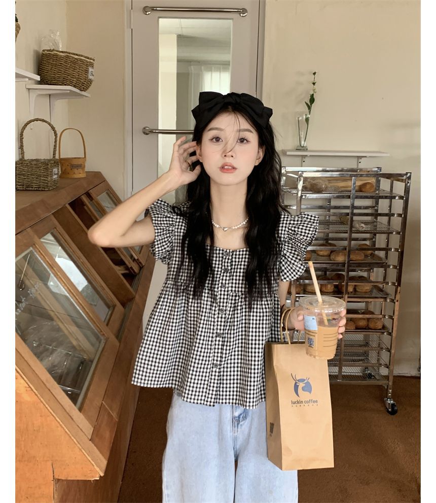 Blouse Gingham Ruffle Sleeveless