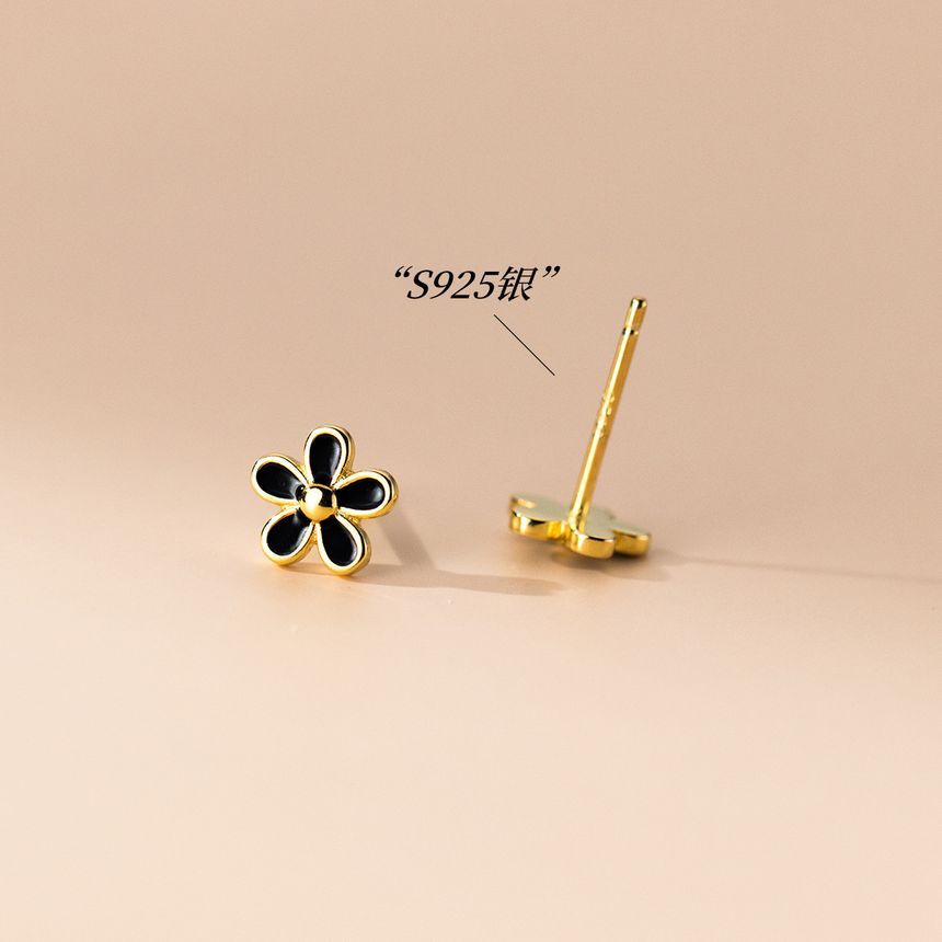 925 Sterling Silver Enamel Flower Stud Earring